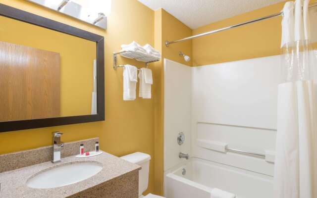 Microtel Inn & Suites by Wyndham Dayton/Riverside OH