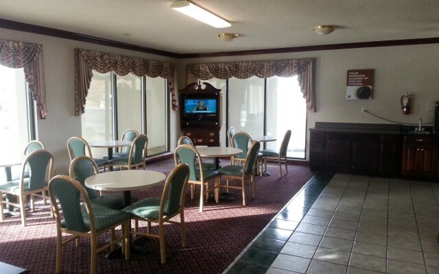 Motel 6 White House, TN