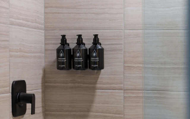 The Wave at Marblehead