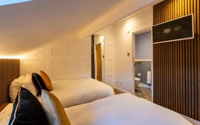 Holly Lodge Guest House