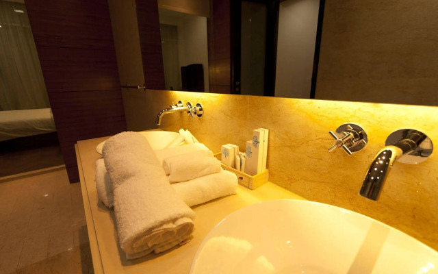 Profolio Straits Quay