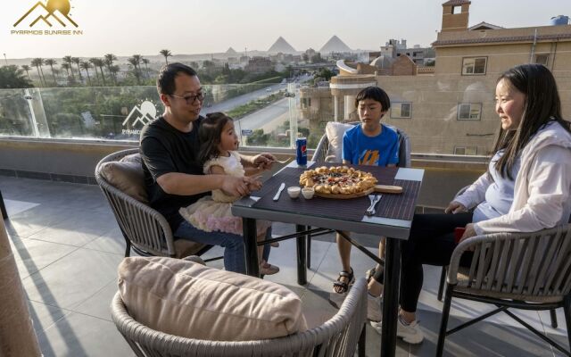 Pyramids Sunrise Inn