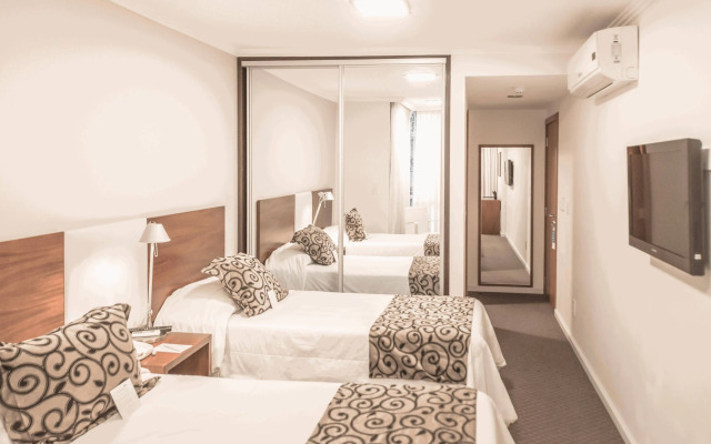 Palm Beach Plaza Hotel