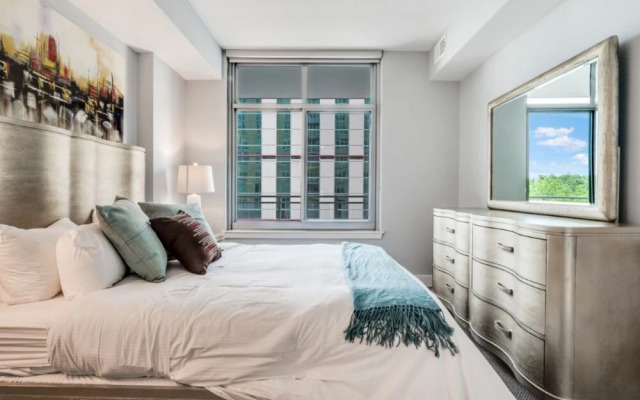 Bluebird Suites near Chevy Chase