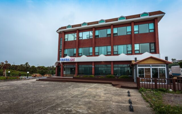Jeju Wayo Pension