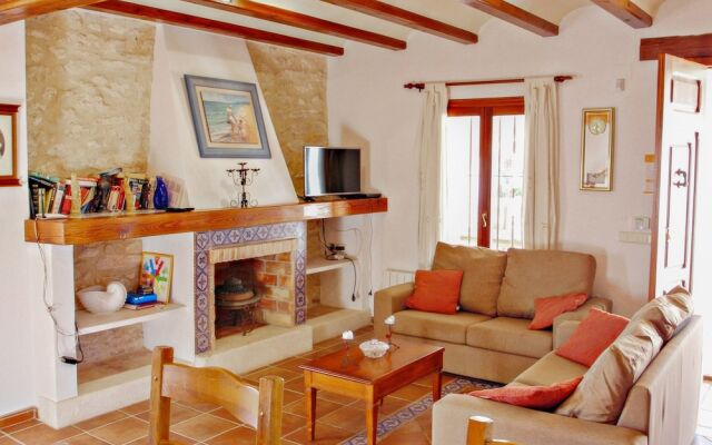 Finca Pere - panoramic hillside holiday house in Benissa
