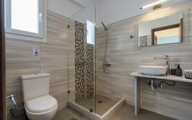 Evripus Suites Hotel