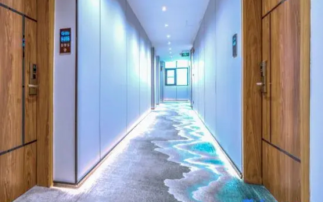 Yimi Hotel (China South City Shangmugu Subway Station)