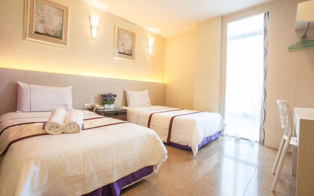 Lavender Inn Nusa Bestari