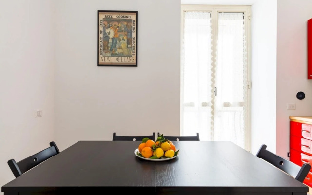 Barrio 133 - Double Bedroom in Center by Napoliapartments