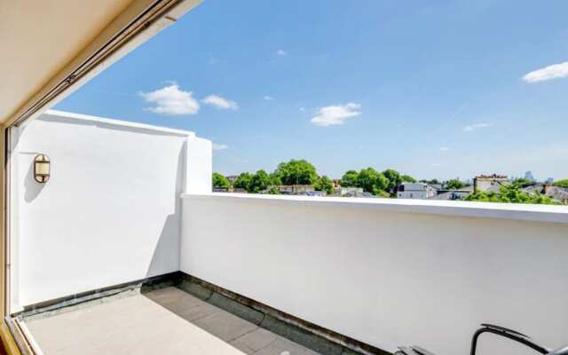 Beautiful 2-bed Apartment in London