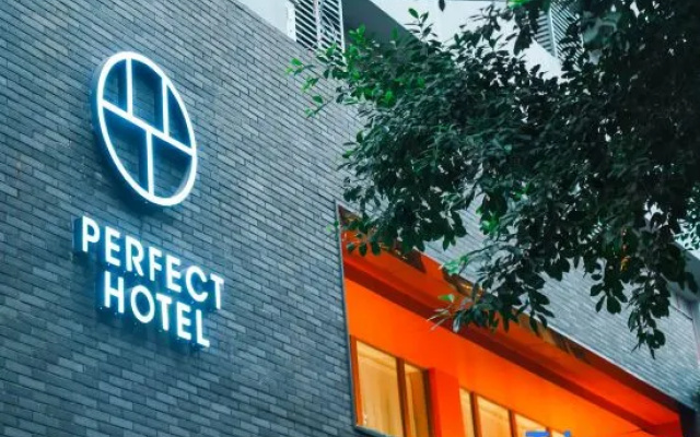 Perfect Hotel (Chengdu Taikoo Li Branch)
