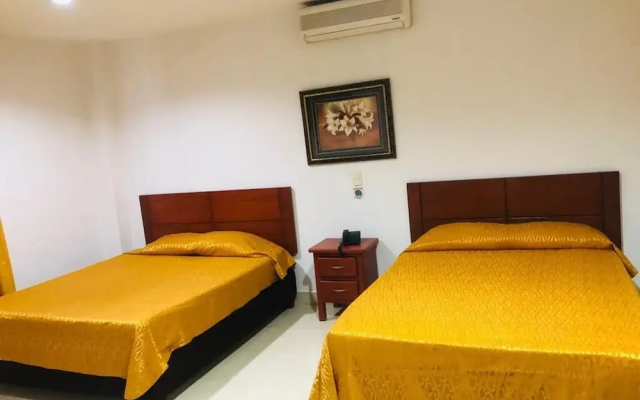 Hotel Cinera