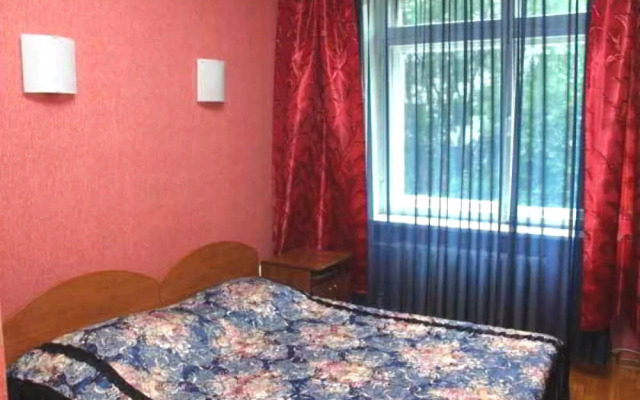 Viktoria - Zuro Hotel