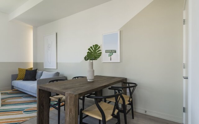 Abode Philadelphia - Center City Convention Center