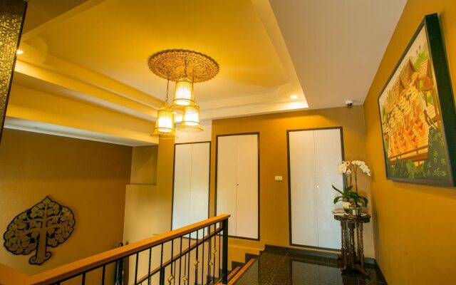 Patra Phrasing Boutique Hotel