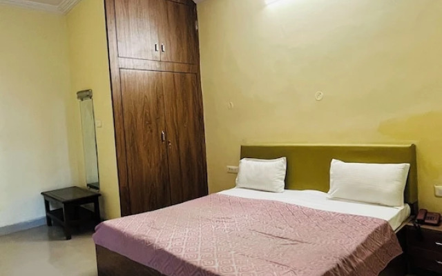 Silver Oak Country Yard Hotel & Resort