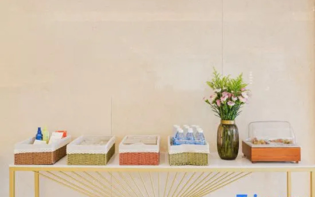 Vienna International Hotel (Nanning Provence Jinyang Road Metro Station Branch)