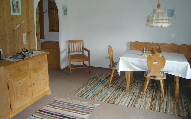 Nice Apartment in Ehrwald With 1 Bedrooms and Wifi