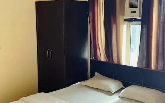 Upmanyu Guest House