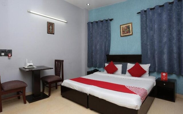 Pitrashish Aashray Hotel
