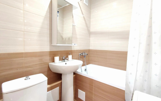 Апартаменты на улице Петра Ильичева 4