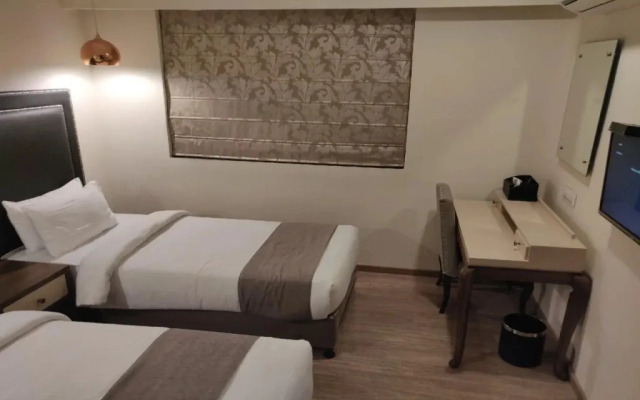 Hotel Victoria by OYO Rooms
