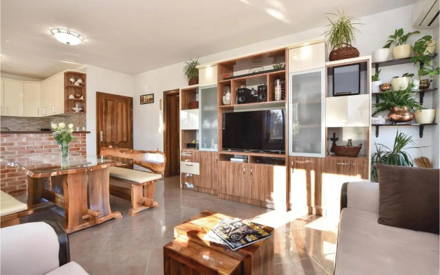 Four Bedroom Holiday Home in Split