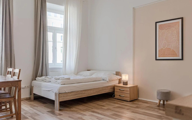 Modern Apartment - Bookable in Lockdown