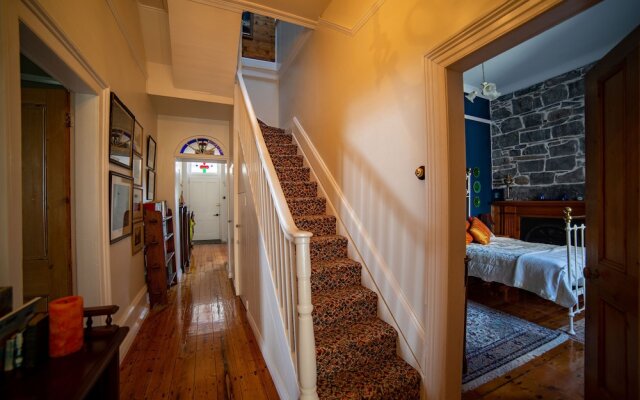 Poet's Cottage Stanley