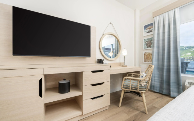 Hampton by Hilton St. Thomas