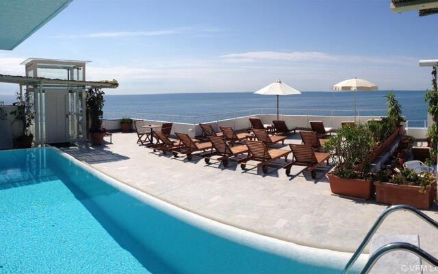Hotel Marina Riviera