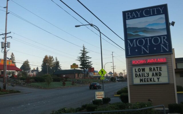 Bay City Motor Inn