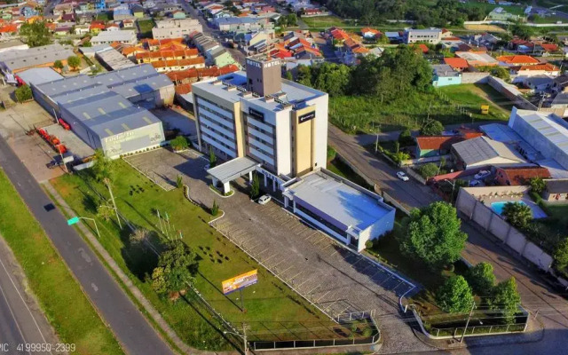 Hotel Campo Largo Express