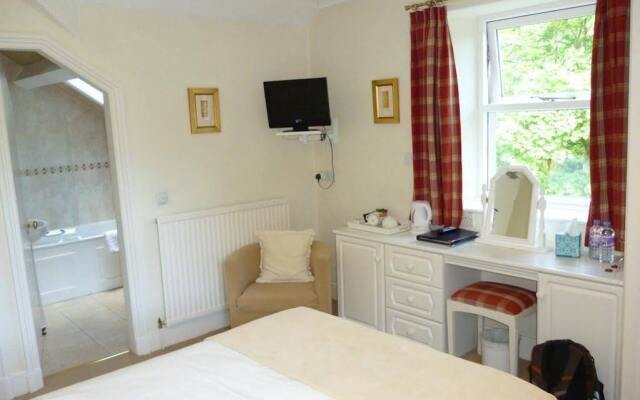 Riverside Bed  Breakfast