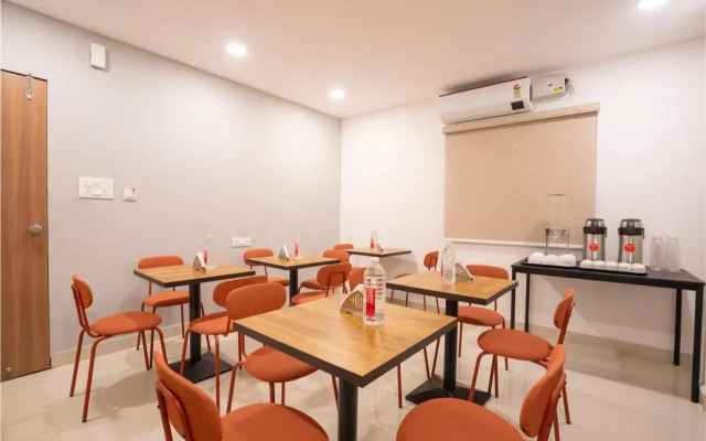 Treebo De Alphabet Gachibowli