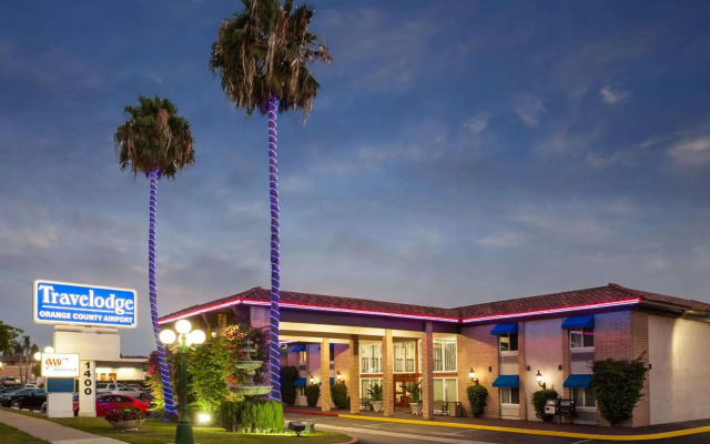Travelodge Orange County Airport  Costa Mesa
