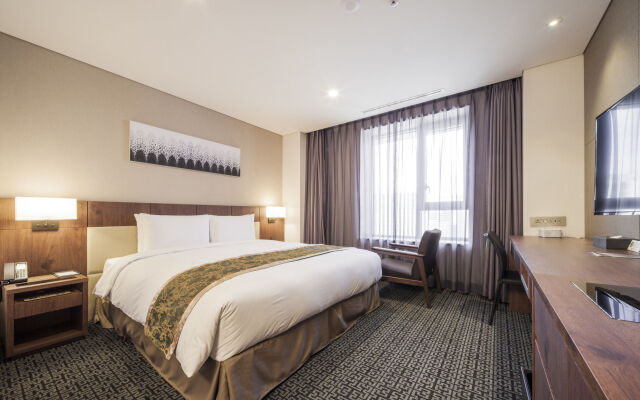 voco Seoul Myeongdong by IHG