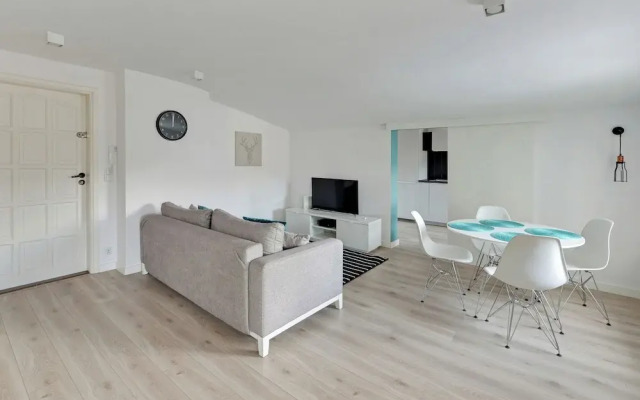 Veranda by Grand Apartments
