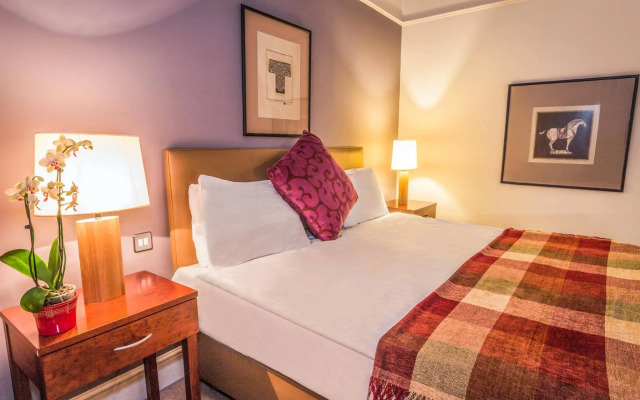 The Christopher Hotel
