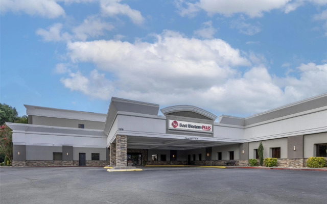 Best Western Plus Clemson Hotel & Conference Center