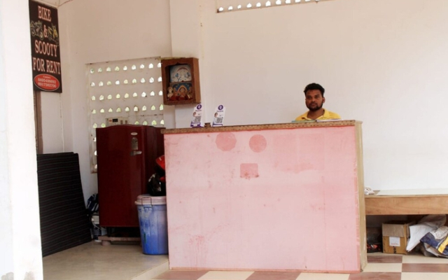 Goroomgo Somnath Rest House Puri - Near Sea Beach