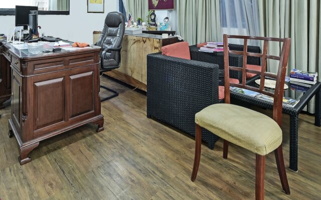 OYO 90780 J Hotel Bukit Bintang