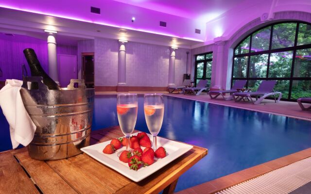 Crabwall Manor & Spa, BW Signature Collection