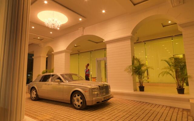 Royal Orchid Central
