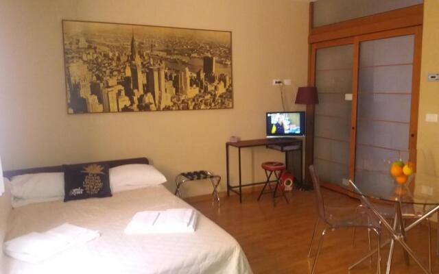 Suite Saragozza Free small Parking,Bologna