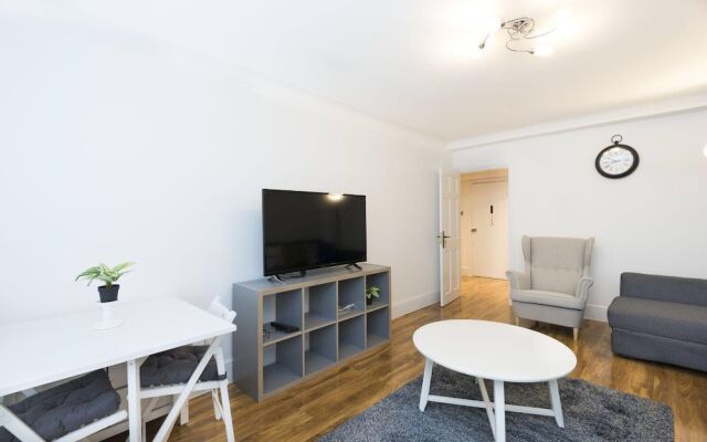 Beautiful 1 Bedroom Apartment Near Hyde Park And Oxford St