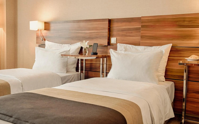 Warsaw Plaza Hotel