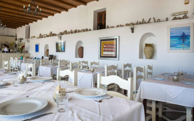 Mykonos Beach Hotel