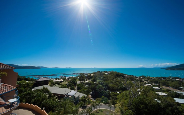 Sea Star Apartments